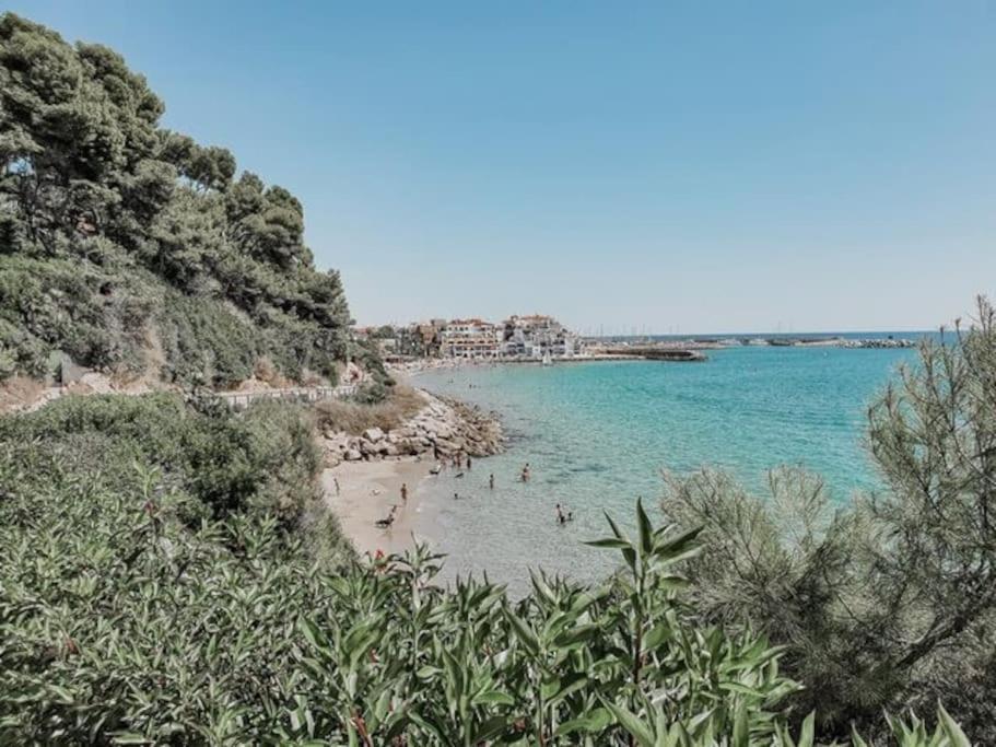 Ferienwohnung ¡Impactante Apartamento A Cero Linea De Mar! Tarragona Exterior foto